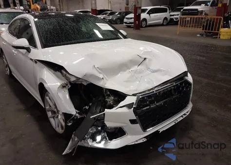 2024 Audi A5 Sportback Premium Plus 45 Tfsi Quattro S Tronic z USA, uszkodzony, nr VIN WAUFACF51RA051779